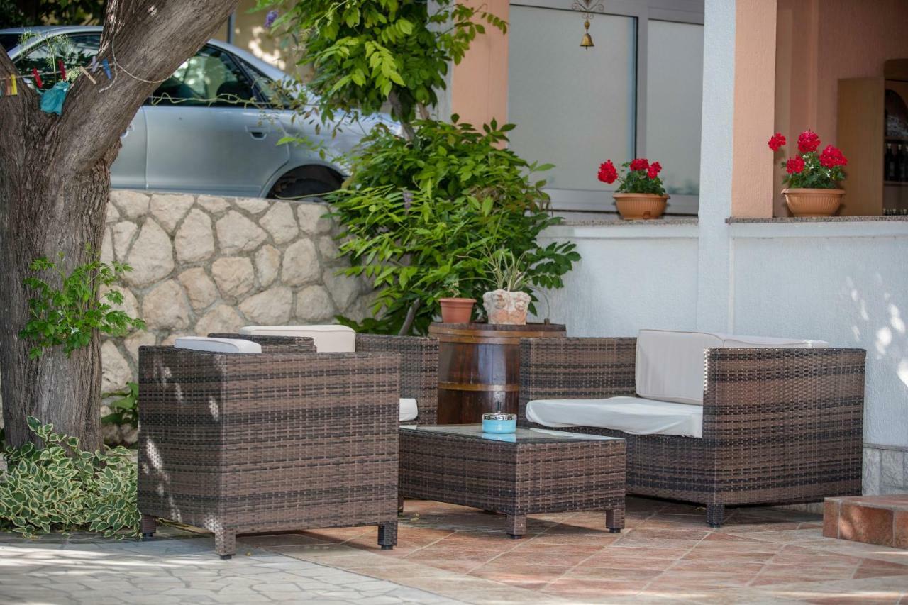 Apartmani Sanjin Tariba سوبيتارسكا دراغا المظهر الخارجي الصورة