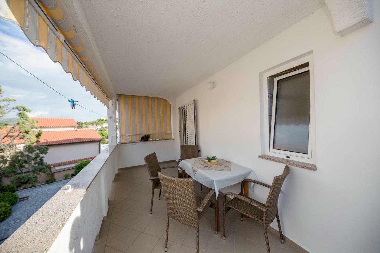 Apartmani Sanjin Tariba سوبيتارسكا دراغا المظهر الخارجي الصورة